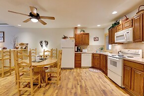 1/2 Mi to Granby Ranch: Townhome w/ Fireplace!