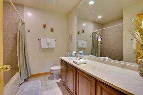 1/2 Mi to Granby Ranch: Townhome w/ Fireplace!