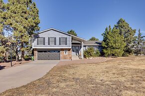 Spacious Colorado Springs Home With Fire Pit!