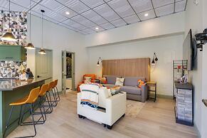 Mtn & Lake Views: Chic Keystone Studio