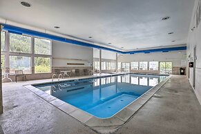 Mtn & Lake Views: Chic Keystone Studio