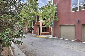 Mtn & Lake Views: Chic Keystone Studio