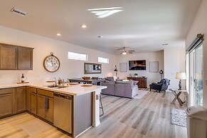 Bullhead City Home: Central A/C + Pool Access