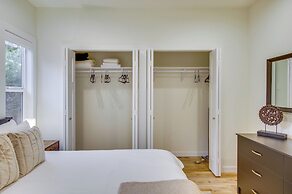 Modern Kirkland Home w/ Private Yard & Fire Pit!