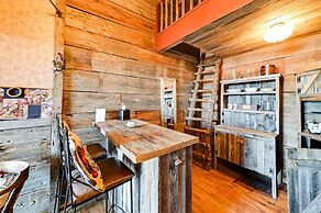 Western-themed Decatur Studio on Main Street!