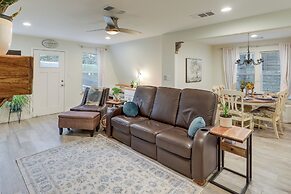 A-frame Cottage w/ Deck ~ 5 Mi to Lake Bastrop!