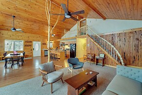 Oswegatchie River Cabin w/ Kayaks + Fire Pit!