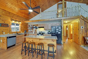 Oswegatchie River Cabin w/ Kayaks + Fire Pit!