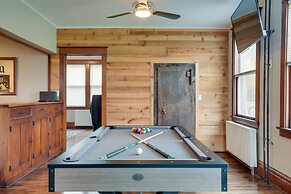 Spacious Home in Ramsay: 9 Smart TVs + Pool Table!