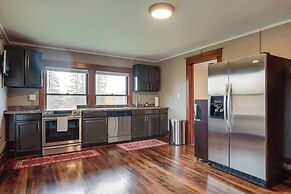 Spacious Home in Ramsay: 9 Smart TVs + Pool Table!