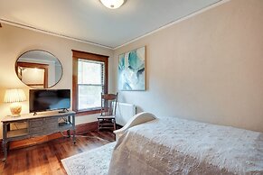 Spacious Home in Ramsay: 9 Smart TVs + Pool Table!