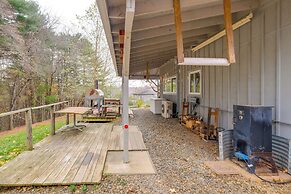 Pet-friendly Pilot Studio w/ Vineyard Views!