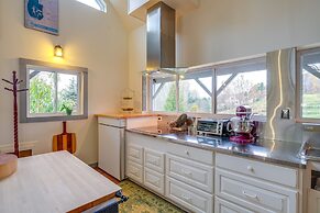 Pet-friendly Pilot Studio w/ Vineyard Views!