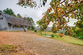 Pet-friendly Pilot Studio w/ Vineyard Views!