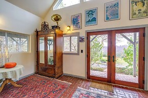 Pet-friendly Pilot Studio w/ Vineyard Views!