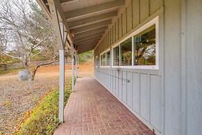 Pet-friendly Pilot Studio w/ Vineyard Views!