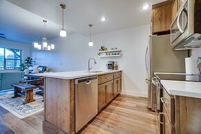 Mccall Vacation Rental w/ Private Balcony & Grill!