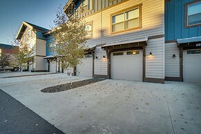 Mccall Vacation Rental w/ Private Balcony & Grill!