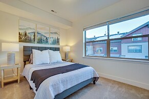 Mccall Vacation Rental w/ Private Balcony & Grill!