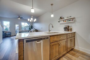 Mccall Vacation Rental w/ Private Balcony & Grill!