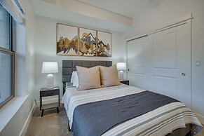 Mccall Vacation Rental w/ Private Balcony & Grill!