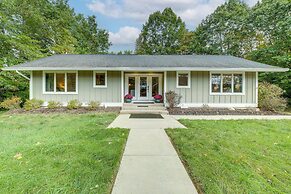 Riverwood: South Haven Retreat on 10 Acres