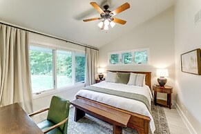 Riverwood: South Haven Retreat on 10 Acres