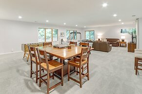 Riverwood: South Haven Retreat on 10 Acres