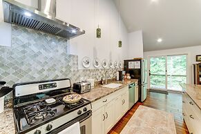 Riverwood: South Haven Retreat on 10 Acres