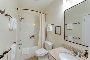 Riverwood: South Haven Retreat on 10 Acres