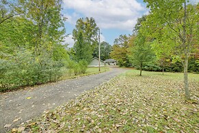 Riverwood: South Haven Retreat on 10 Acres