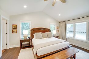 Riverwood: South Haven Retreat on 10 Acres