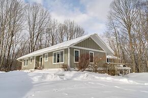 Riverwood: South Haven Retreat on 10 Acres