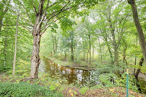 Riverwood: South Haven Retreat on 10 Acres