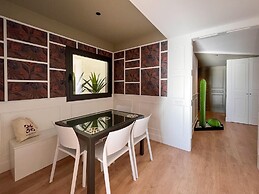 Passeig de Gracia by Enjoybcn