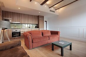 Passeig de Gracia by Enjoybcn