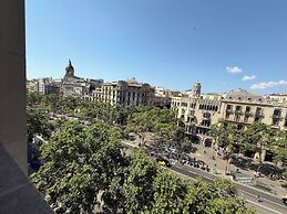 Passeig de Gracia by Enjoybcn