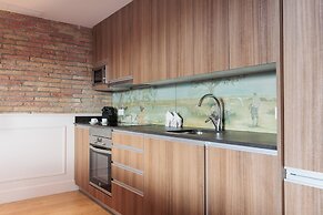 Passeig de Gracia by Enjoybcn