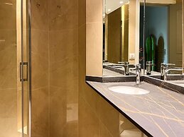 Passeig de Gracia by Enjoybcn