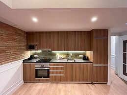 Passeig de Gracia by Enjoybcn