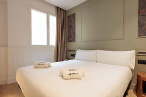 Passeig de Gracia by Enjoybcn