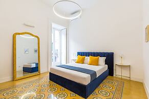 Piazza Amedeo Flat by Wonderful Italy