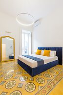 Piazza Amedeo Flat by Wonderful Italy