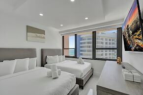Alexander Hotel