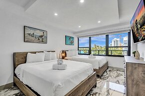 Alexander Hotel