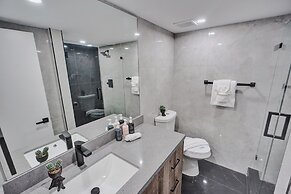 Alexander Hotel