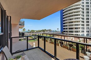 Alexander Hotel