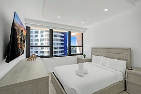 Alexander Hotel