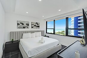 Alexander Hotel