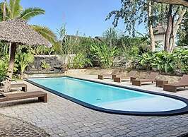 Villa with pool and tropical garden